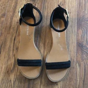 Kenneth Cole Woman’s sandals